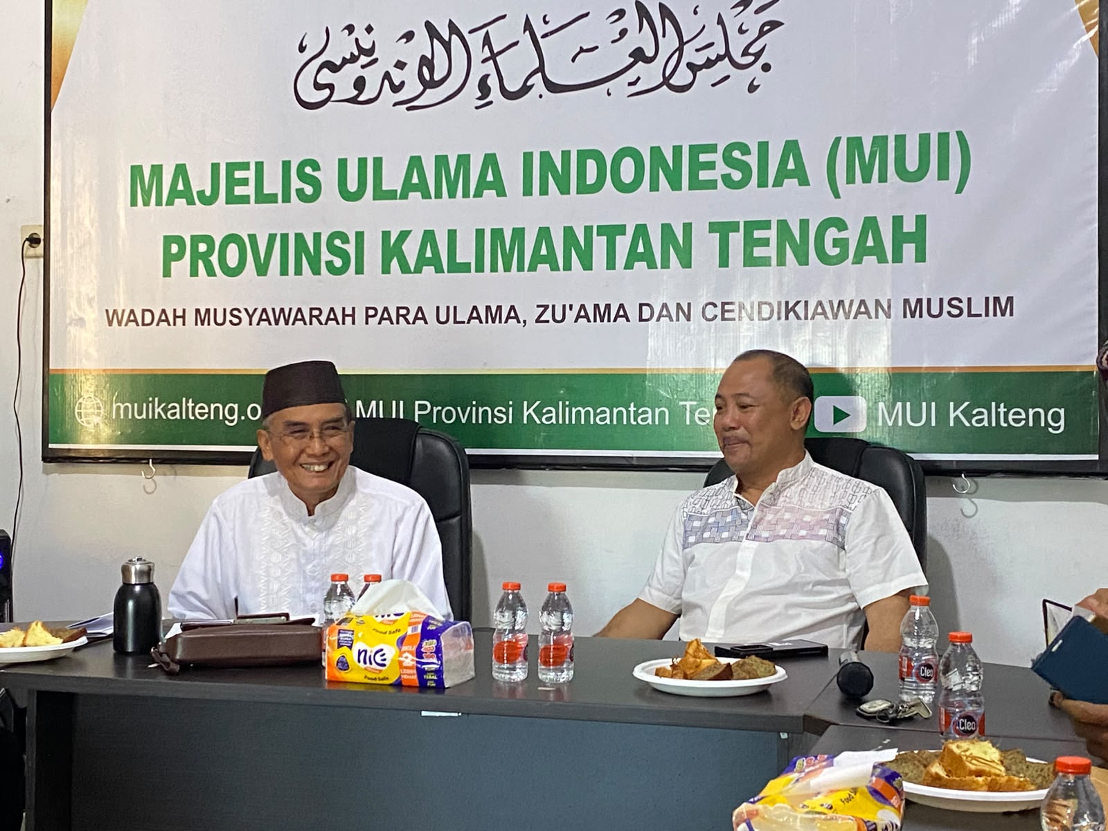 Bupati Barsel Serahkan Hibah Tanah untuk MUI Kalteng