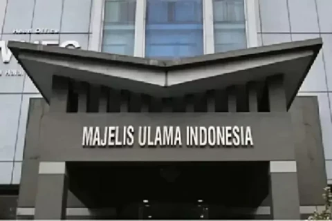 Buntut Kasus Pelarangan Mahasiswi Pakai Hijab, MUI Minta Unhan Klarifikasi